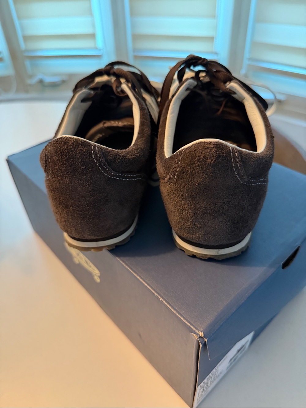 Women’s Vans Dark Brown Suede Sneakers with Contrast Cream Straps - Picture 3 of 3